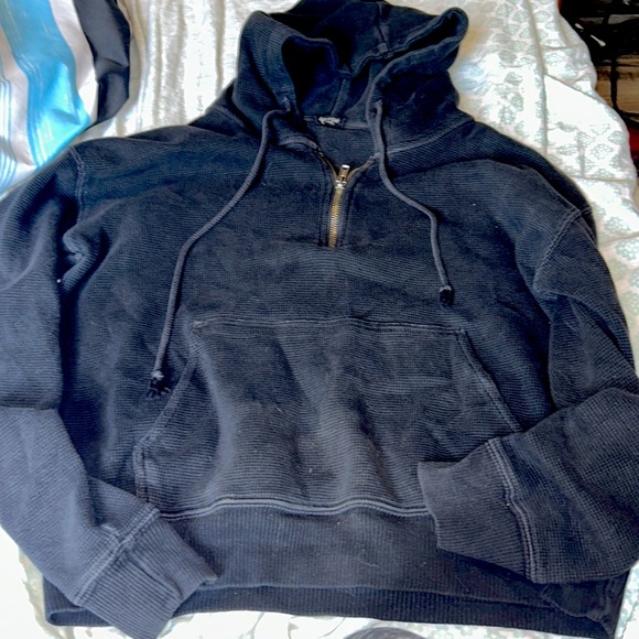 Sweater - Picture 2 of 4